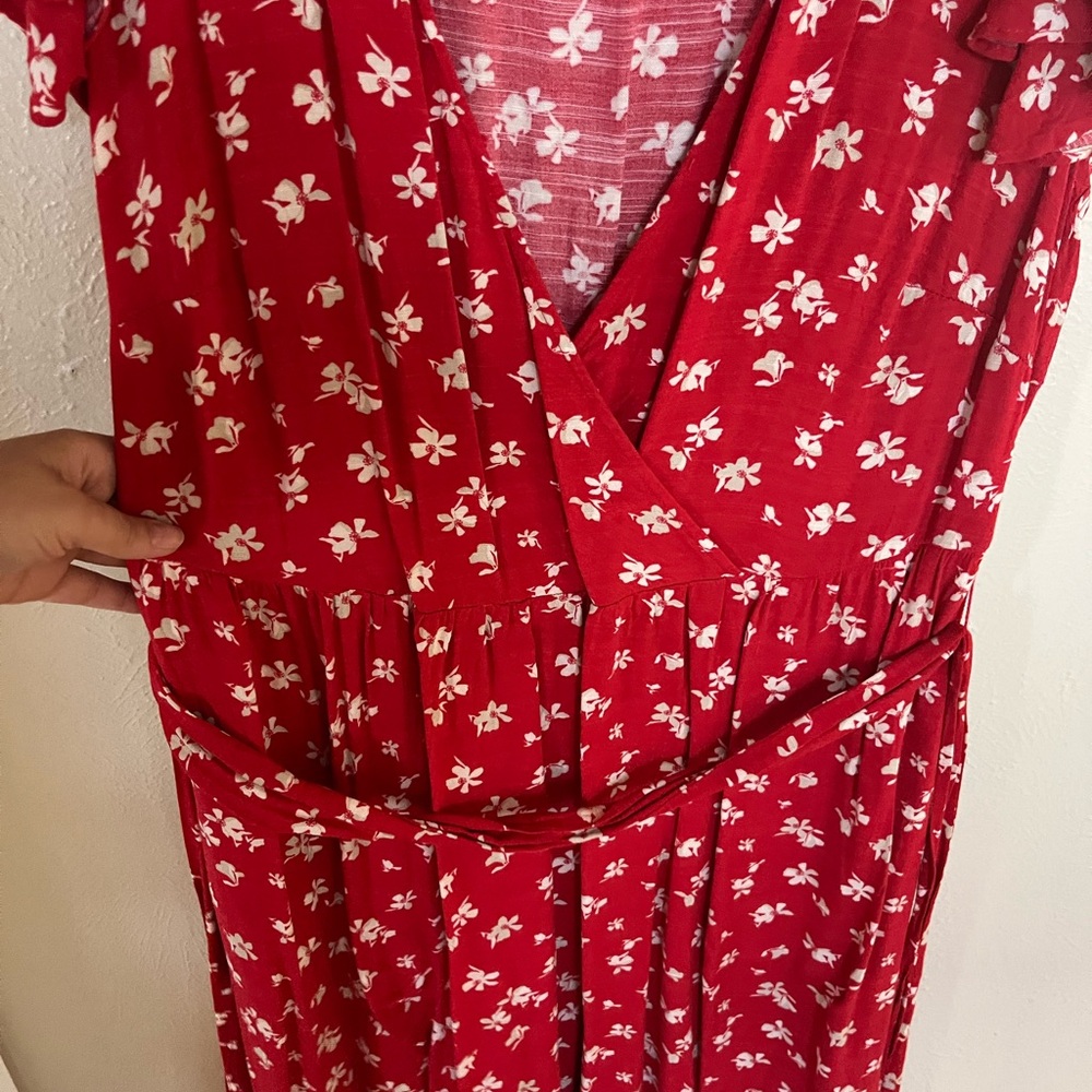 Ava & Viv Red Floral Midi Dress - Picture 2 of 4
